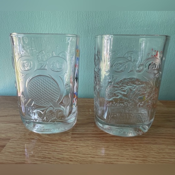 🧁 Vintage 2000 DISNEY Park Collectible Glasses MCDONALD’S Complete set of 4 - Picture 4 of 10